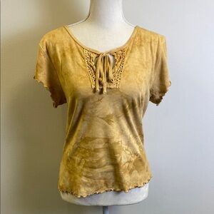 Xcit Modo Médium Women's Tan Lace-Up Top